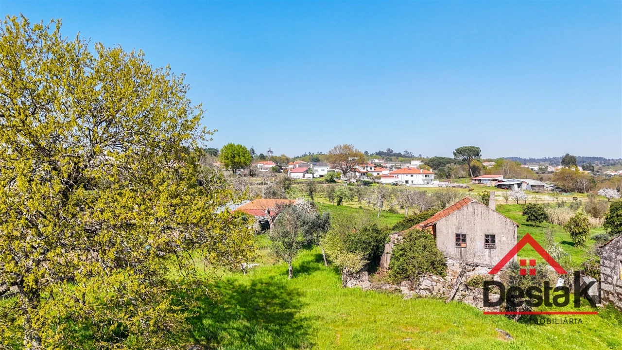 Terreno para Venda em Povolide Foto 2