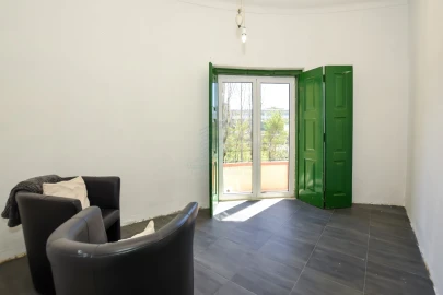 Loja para Arrendamento em Torres Novas (Santa Maria, Salvador e Santiago)