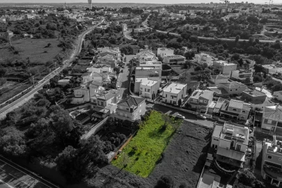 Terreno para Venda em Alvor