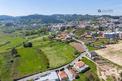 Terreno para Venda em Paredes