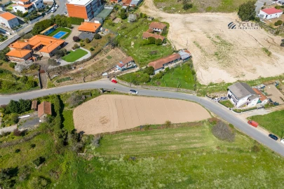 Terreno para Venda em Paredes