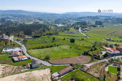 Terreno para Venda em Paredes