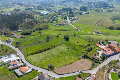 Terreno para Venda em Paredes