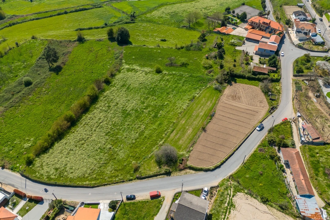Terreno para Venda em Paredes Foto 27