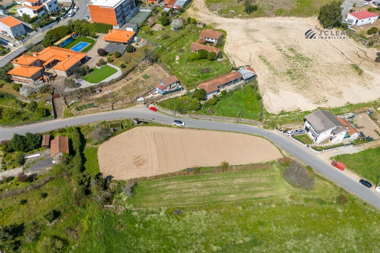 Terreno para Venda em Paredes Foto 23