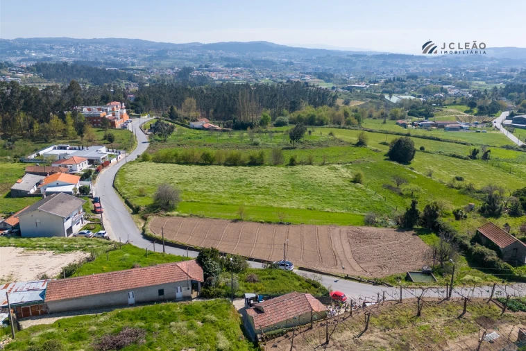 Terreno para Venda em Paredes Foto 21