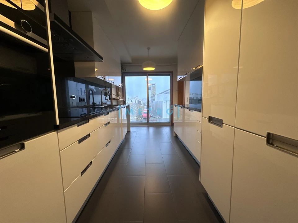 Apartamento T2 para Arrendamento em Matosinhos e Leça da Palmeira Foto 3