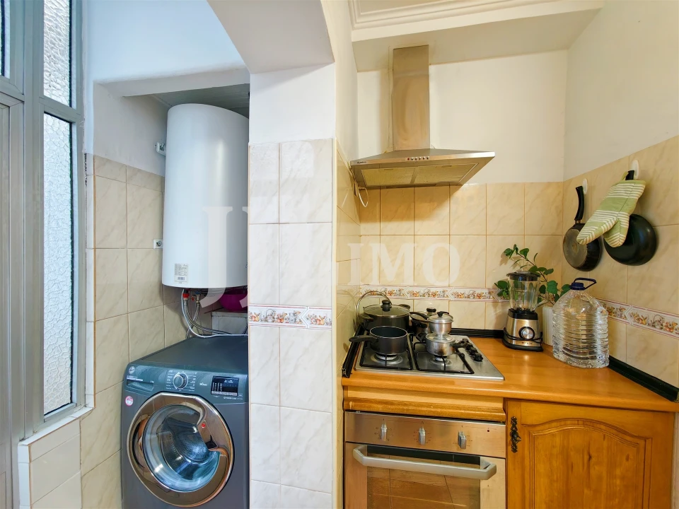 Apartamento T2 para Arrendamento em Algés, Linda-A-Velha e Cruz Quebrada-Dafundo Foto 13