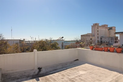 Apartamento T2 para Venda em Faro (Sé e São Pedro)