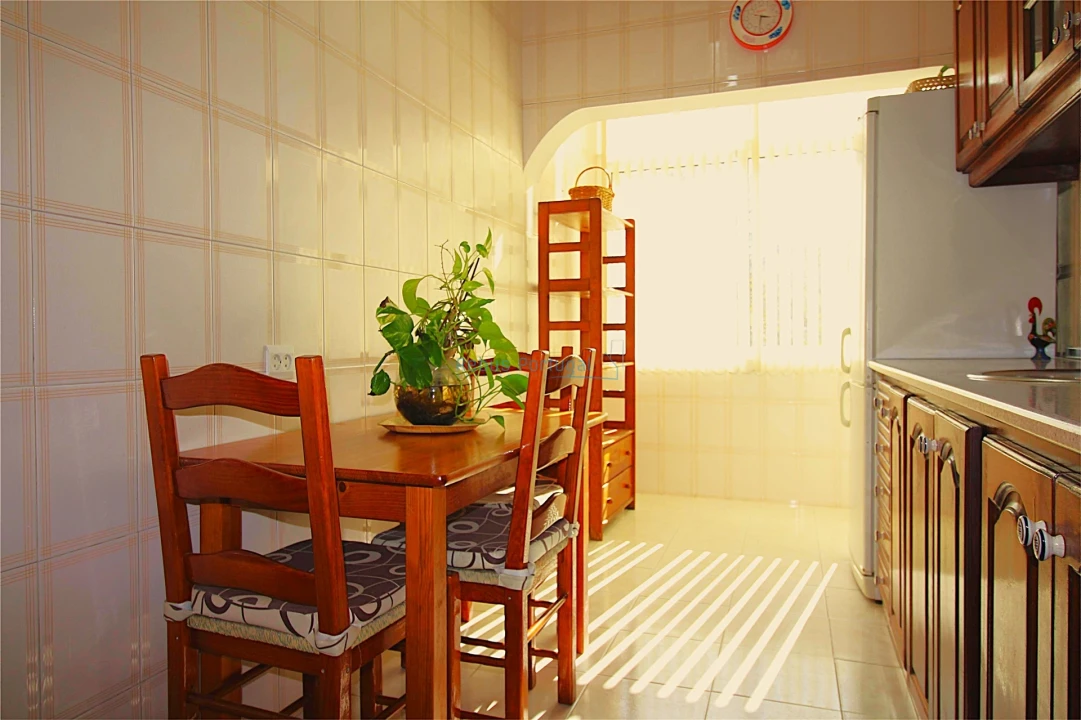 Apartamento T2 para Venda em Faro (Sé e São Pedro) Foto 1