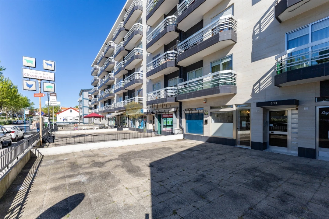 Loja para Venda em Rio Tinto Foto 3