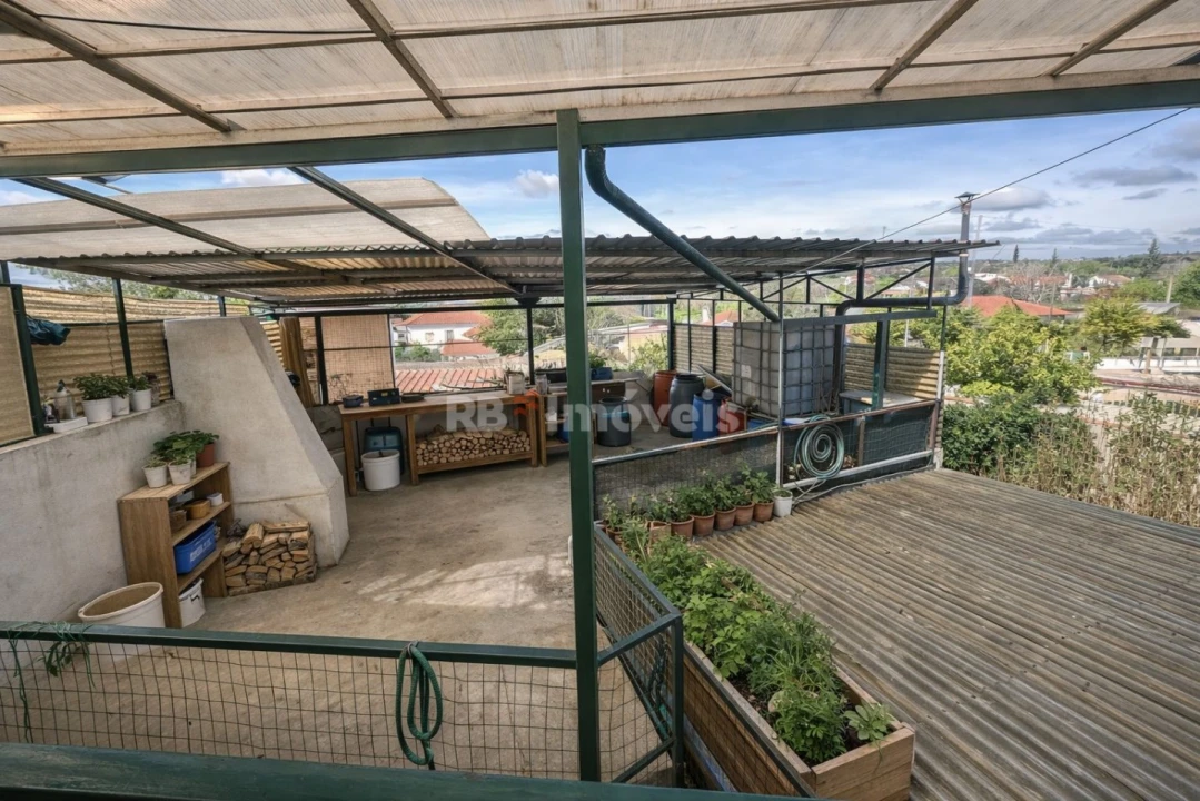 Moradia T2 para Venda em Paialvo Foto 78