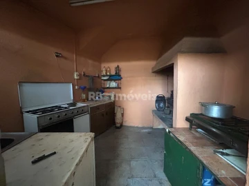 Moradia T2 para Venda em Paialvo