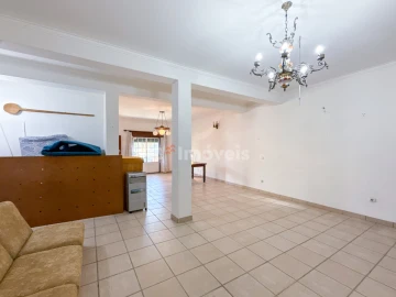 Moradia T2 para Venda em Paialvo