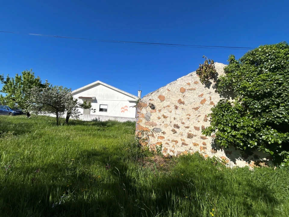 Terreno para Venda em Casais e Alviobeira Foto 20