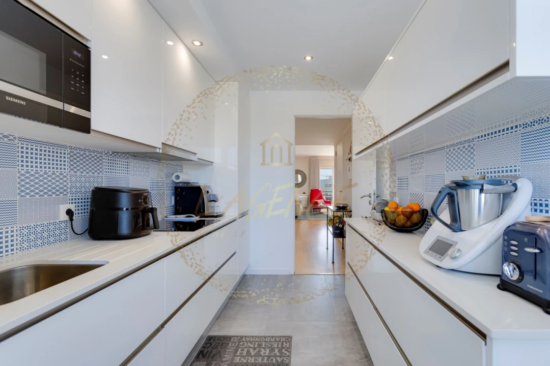 Apartamento T2 para Venda em Lagos (São Sebastião e Santa Maria) Foto 4