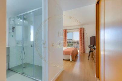 Apartamento T2 para Venda em Lagos (São Sebastião e Santa Maria)