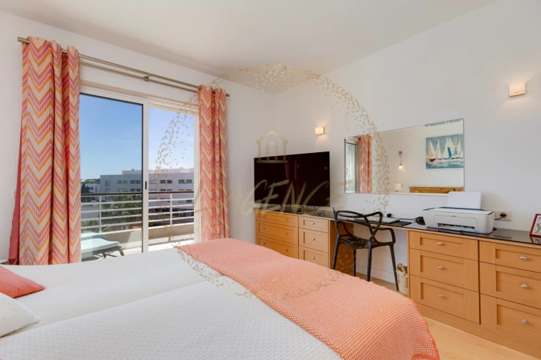 Apartamento T2 para Venda em Lagos (São Sebastião e Santa Maria) Foto 18