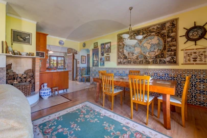 Moradia T5 para Venda em Aljezur