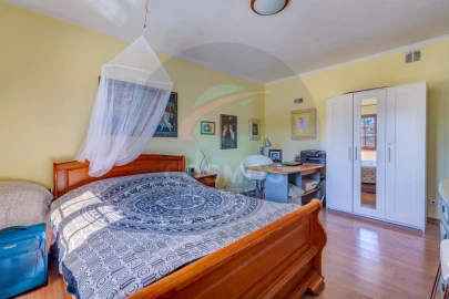 Moradia T5 para Venda em Aljezur