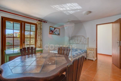 Moradia T5 para Venda em Aljezur