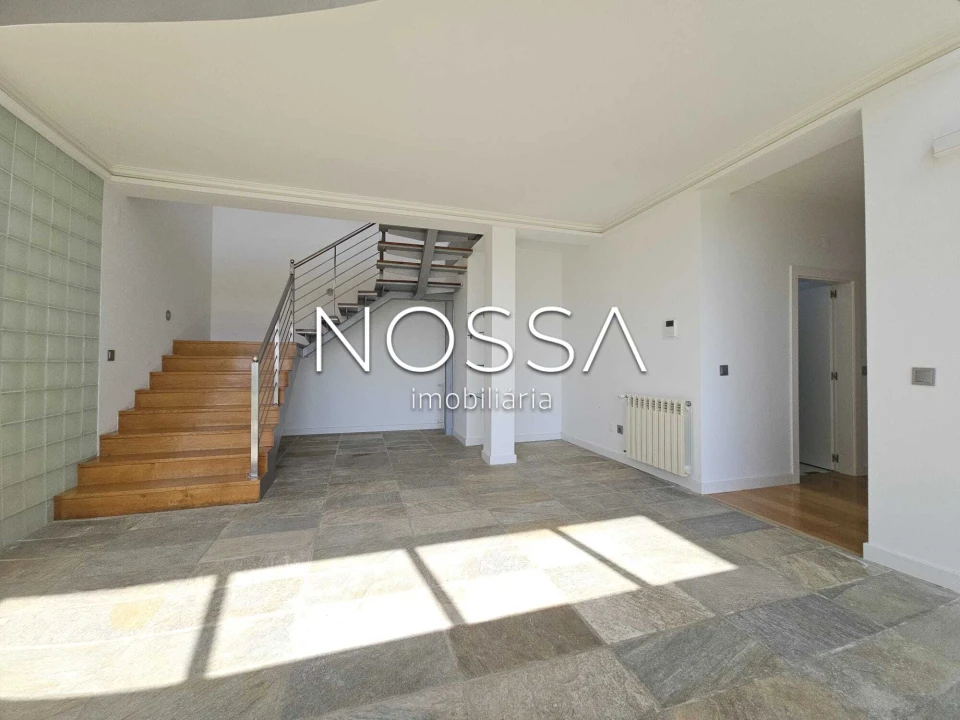 Moradia T4 para Venda em Vila Nova da Rainha Foto 12