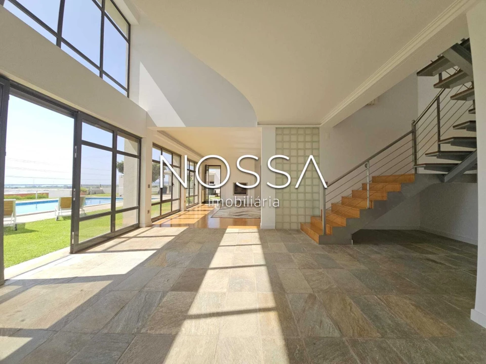 Moradia T4 para Venda em Vila Nova da Rainha Foto 9