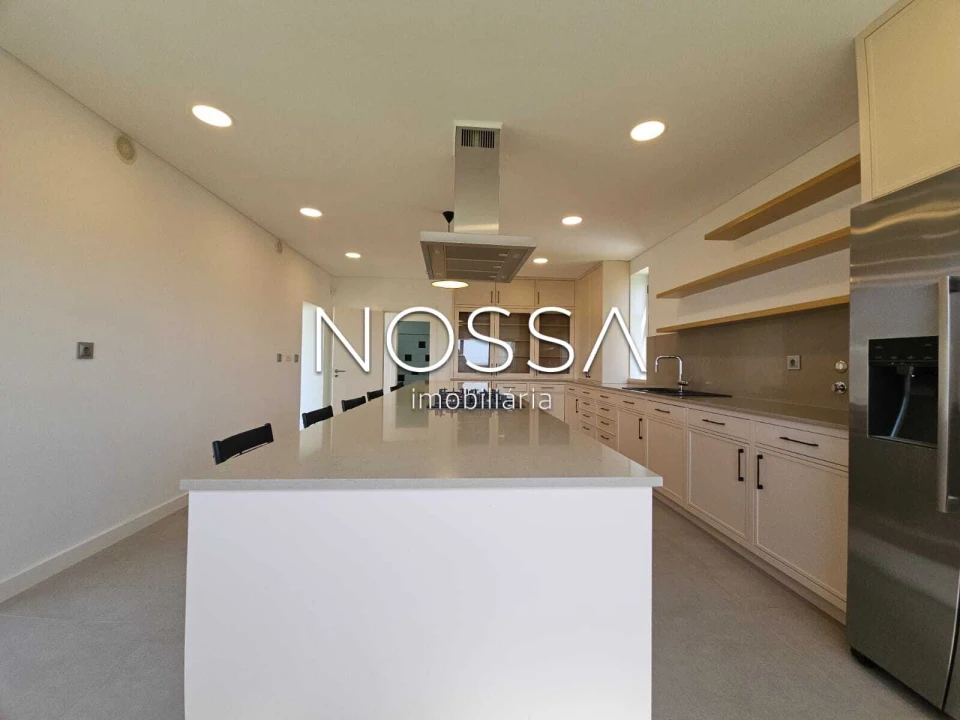 Moradia T4 para Venda em Vila Nova da Rainha Foto 16