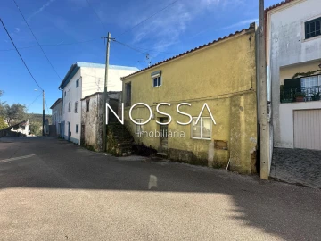 Moradia T4 para Venda em Vila de Rei