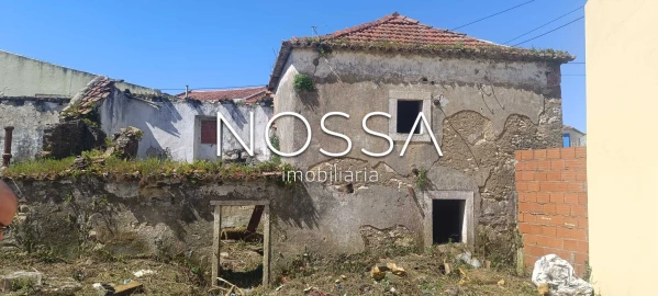Moradia T0 para Venda em Almargem do Bispo, Pêro Pinheiro e Montelavar