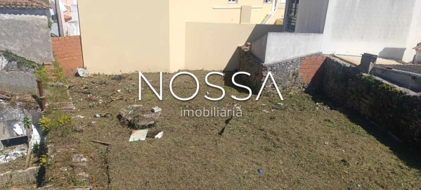 Moradia T0 para Venda em Almargem do Bispo, Pêro Pinheiro e Montelavar