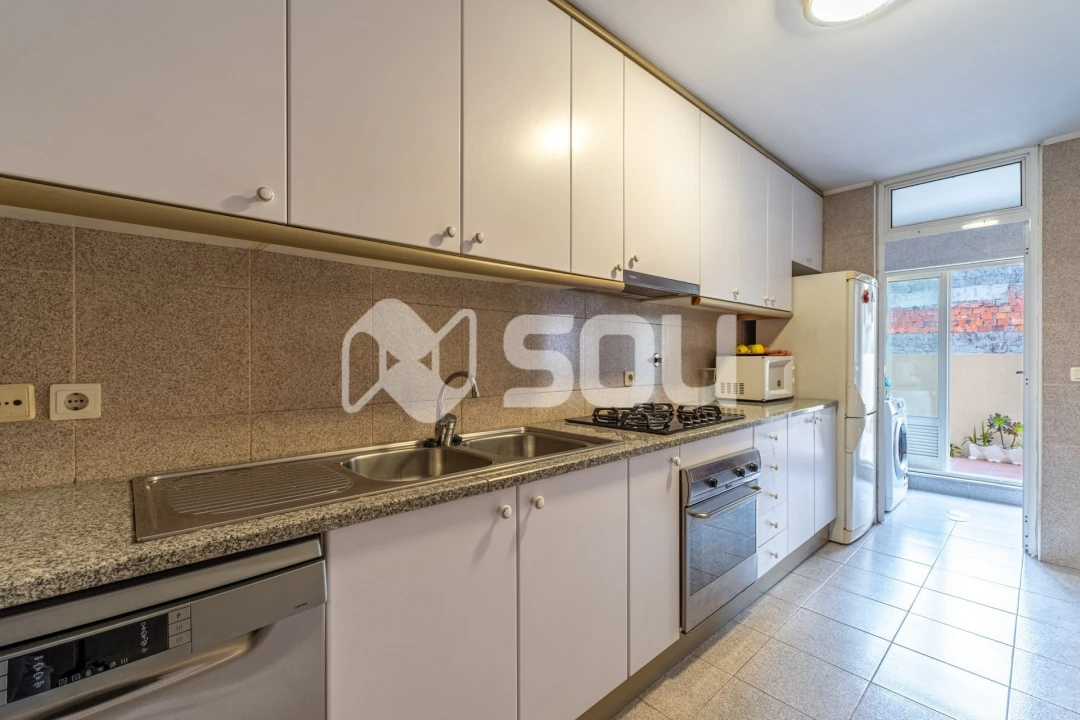 Apartamento T1 para Venda em São Mamede de Infesta e Senhora da Hora Foto 4