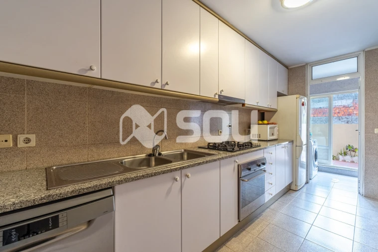 Apartamento T1 para Venda em São Mamede de Infesta e Senhora da Hora Foto 4