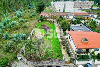 Terreno para Venda em Nogueira e Silva Escura