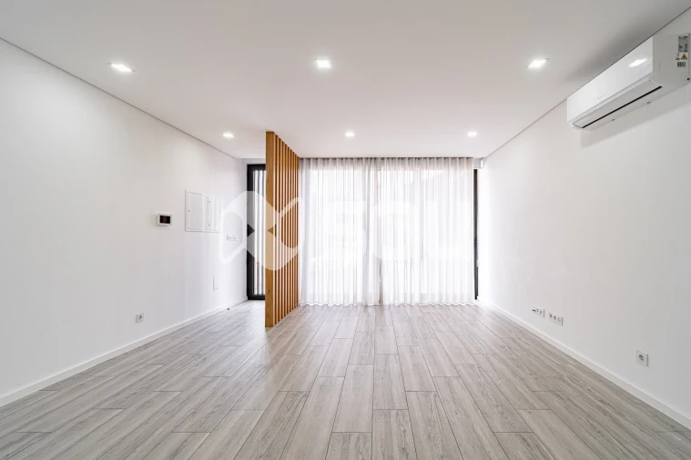 Apartamento T1 para Venda em Marco Foto 14