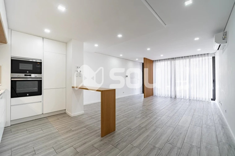 Apartamento T1 para Venda em Marco Foto 8