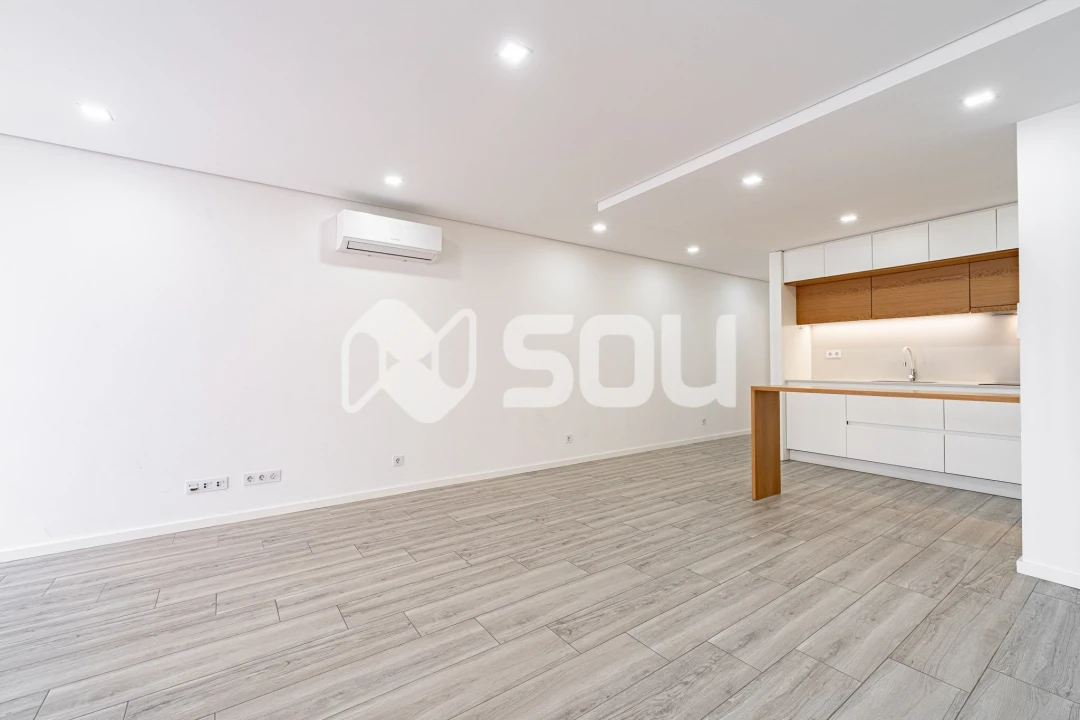 Apartamento T1 para Venda em Marco Foto 9