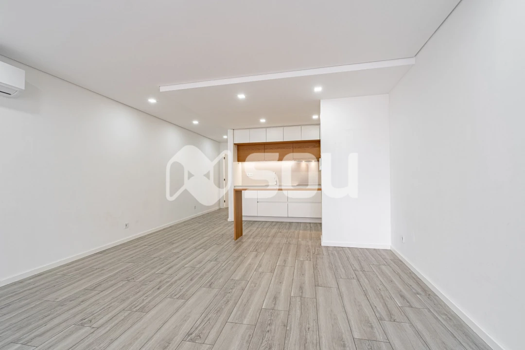 Apartamento T1 para Venda em Marco Foto 5