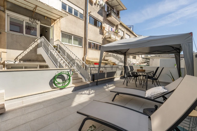 Apartamento T2 para Venda em Braga (Maximinos, Sé e Cividade) Foto 12