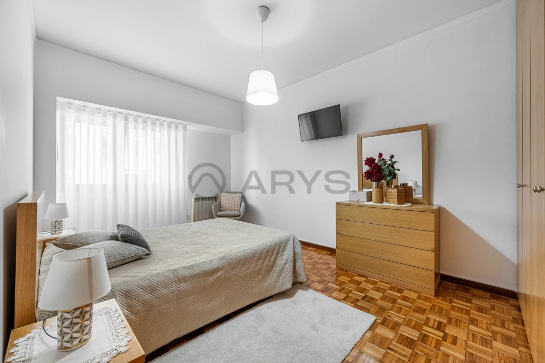 Apartamento T2 para Venda em Braga (Maximinos, Sé e Cividade) Foto 6