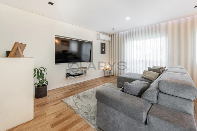 Apartamento T3 para Venda em Nogueira, Fraião e Lamaçães Foto 4