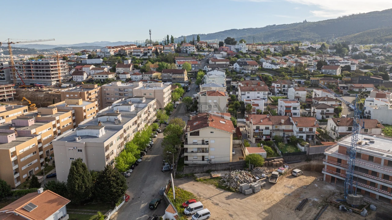 Apartamento T3 para Venda em Nogueira, Fraião e Lamaçães Foto 19