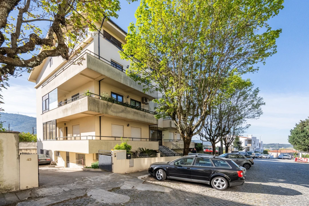 Apartamento T3 para Venda em Nogueira, Fraião e Lamaçães Foto 18