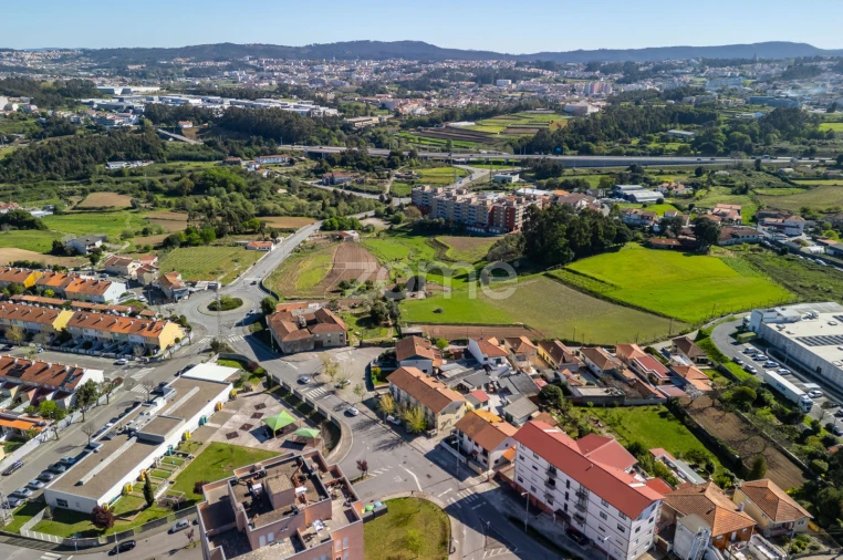 Moradia T3 para Venda em Gondomar (São Cosme), Valbom e Jovim Foto 58