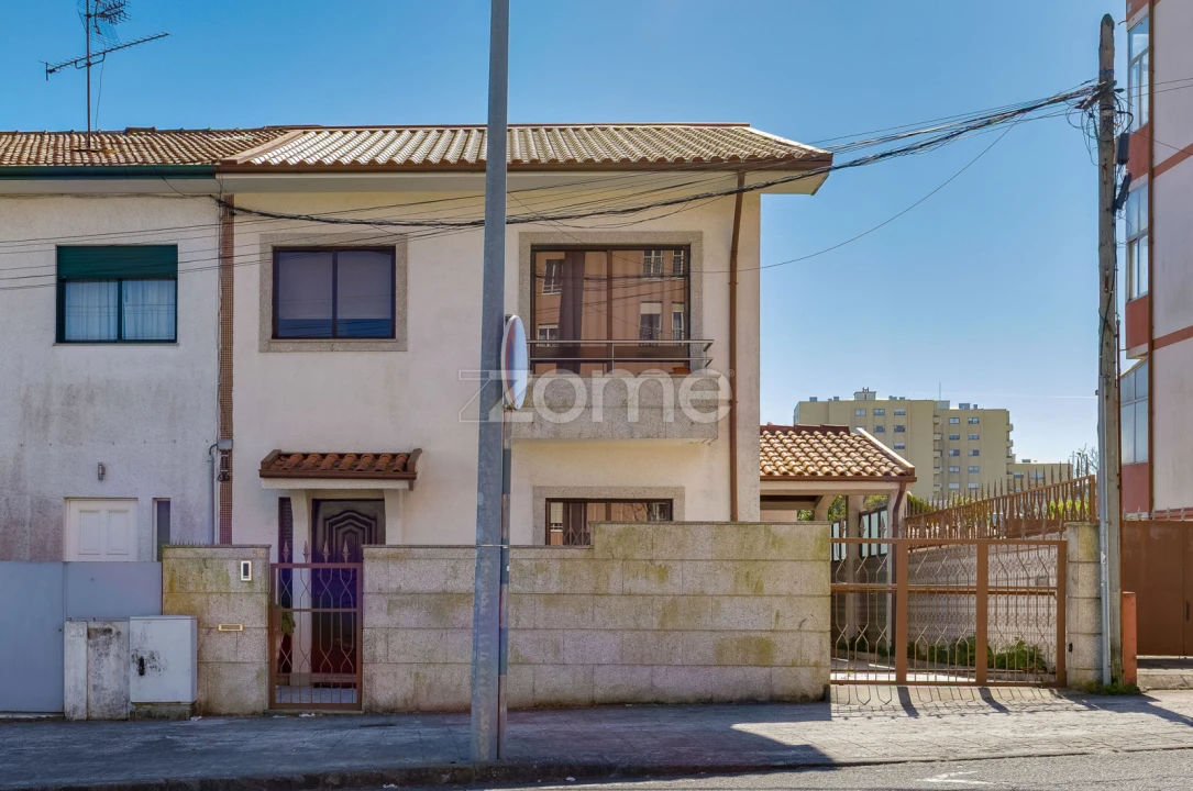 Moradia T3 para Venda em Gondomar (São Cosme), Valbom e Jovim Foto 51