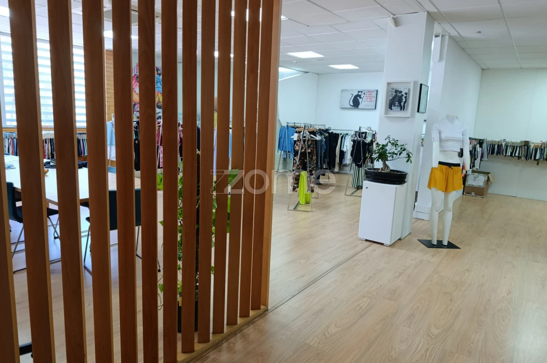 Terreno Comércio / Armazém para Venda em Malta e Canidelo Foto 5