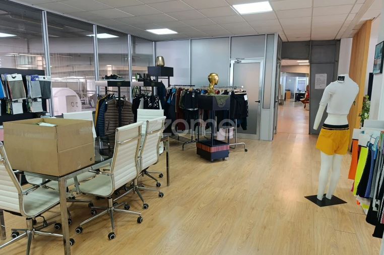 Terreno Comércio / Armazém para Venda em Malta e Canidelo Foto 8