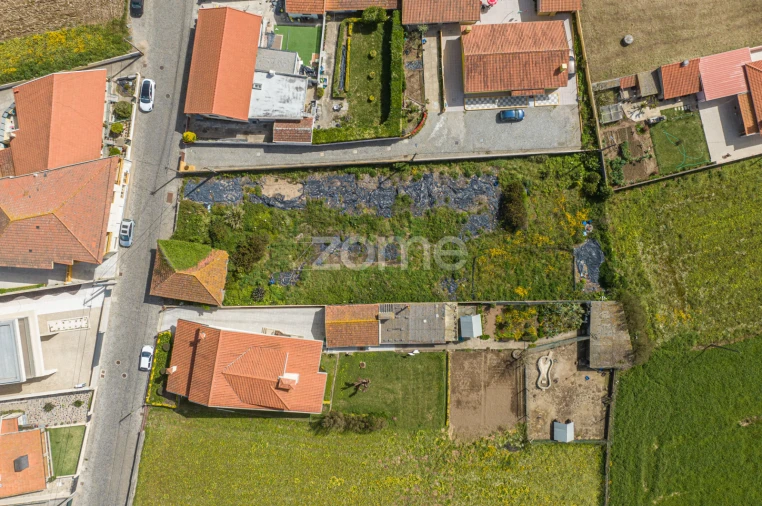 Terreno para Venda em Vila Chã Foto 13