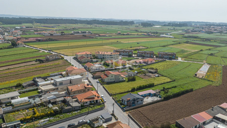 Terreno para Venda em Vila Chã