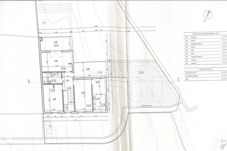 Moradia T5 para Venda em Ramada e Caneças Planta 2